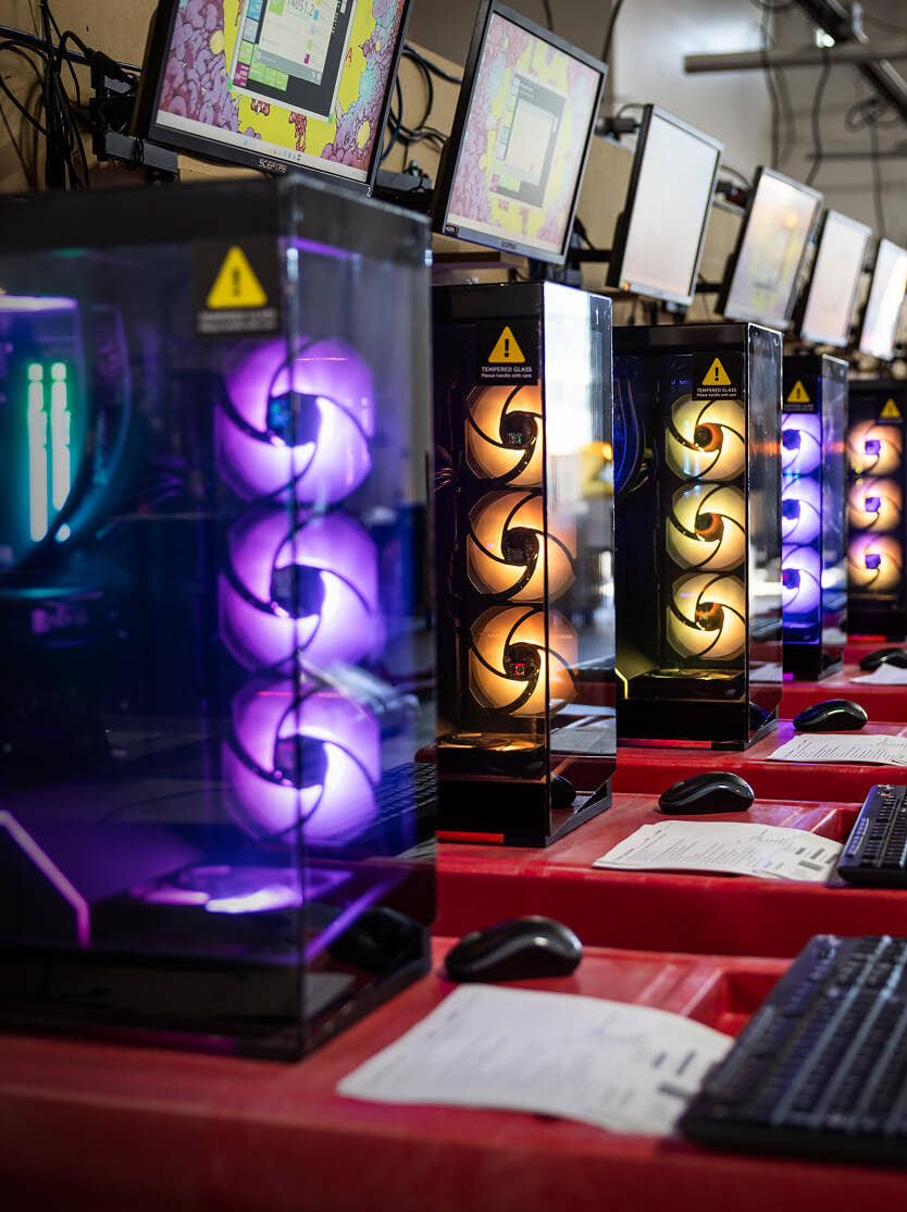 V1SHADOW50 v3 – META PCs